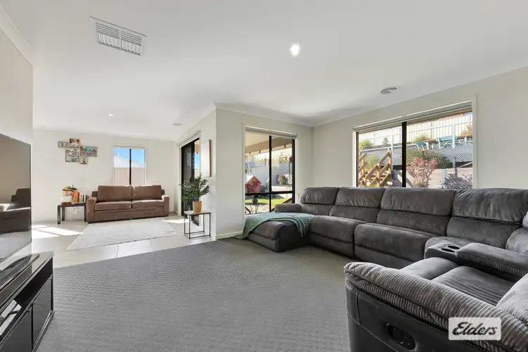 Sixth view of Homely house listing, 71 Margaret Court Drive, Baranduda VIC 3691
