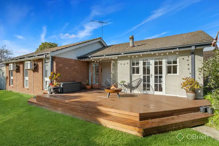 10 Sturdee Street, Seaford VIC 3198