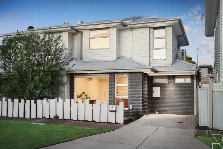 2 Elizabeth Street, Newport VIC 3015