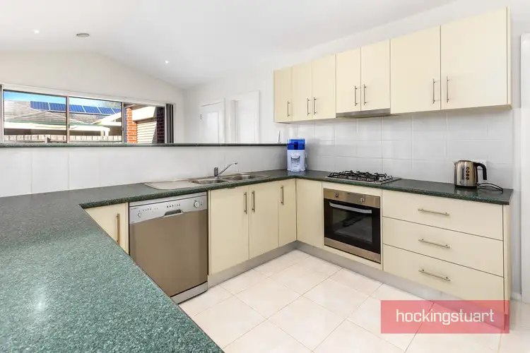 Third view of Homely house listing, 6 Wenlock Court, Narre Warren South VIC 3805