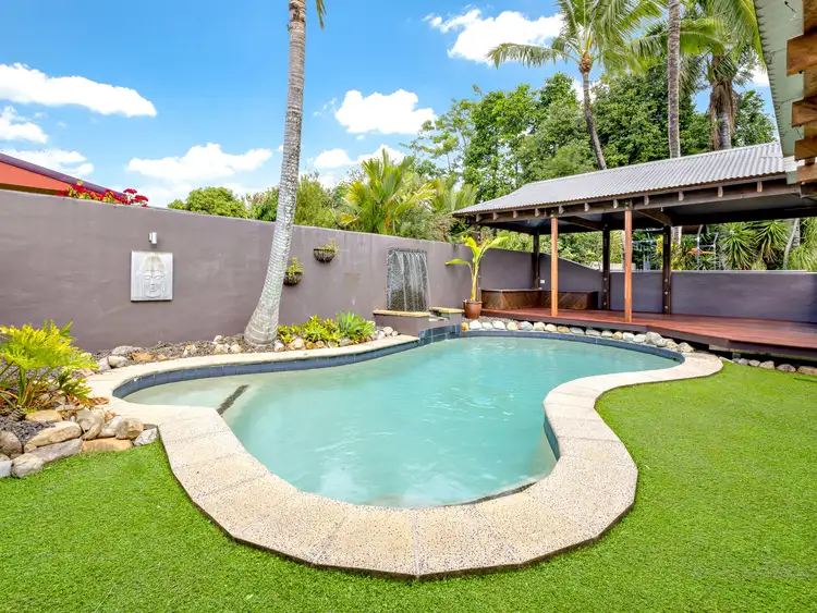 13 Dunbar Street, Mooroobool QLD 4870