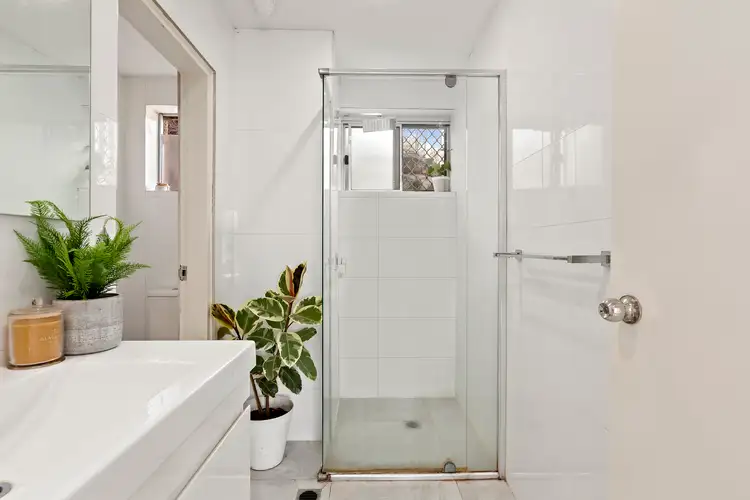 Fourth view of Homely unit listing, 1/33 Nesca Parade, The Hill NSW 2300