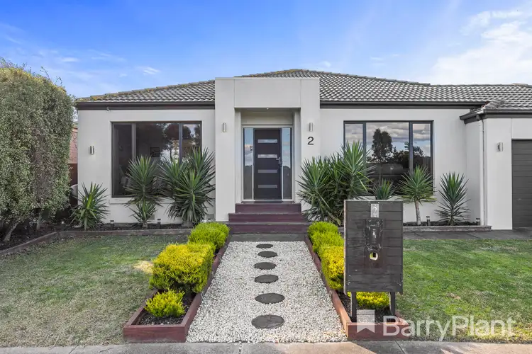2 Holstein Close