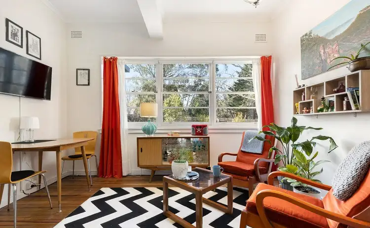 Third view of Homely unit listing, 10/4 Echo Point Road, Katoomba NSW 2780