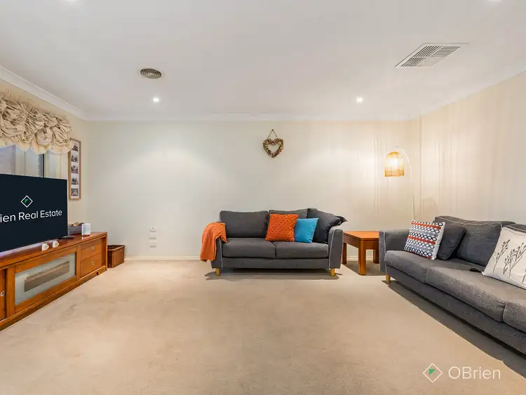 Fifth view of Homely house listing, 27 Hillview Drive, Carrum Downs VIC 3201