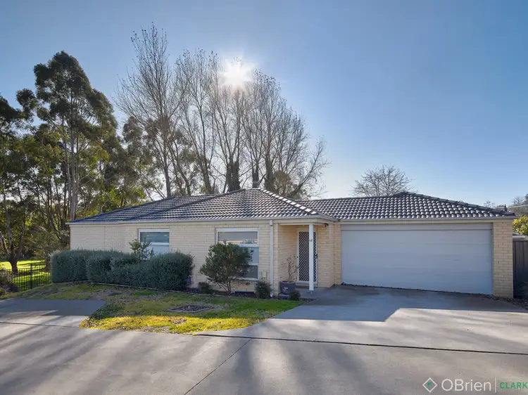 Main view of Homely townhouse listing, 40 Parkhead Circuit, Warragul VIC 3820