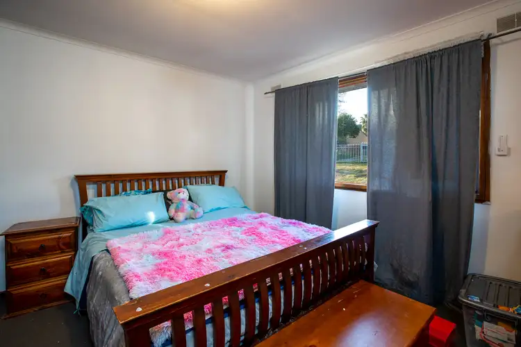 Fifth view of Homely house listing, 26 Waratah Crescent, West Albury NSW 2640