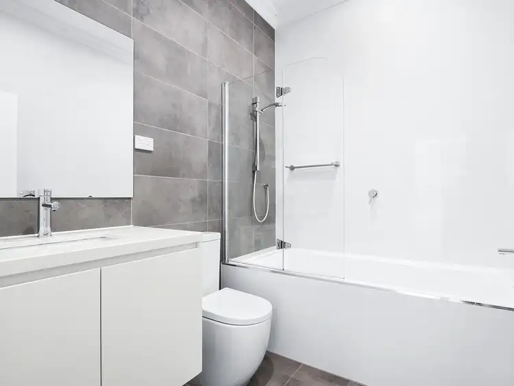 Fifth view of Homely villa listing, 2/28 Farnell Street, West Ryde NSW 2114