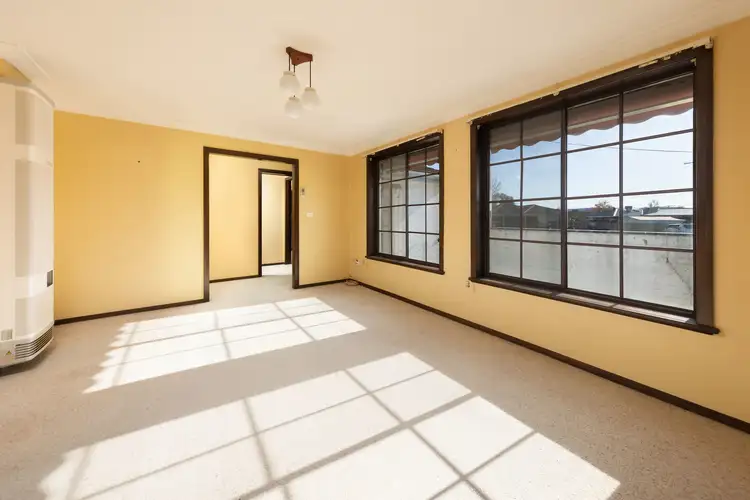 Third view of Homely house listing, 2 Zircon Court, Wodonga VIC 3690