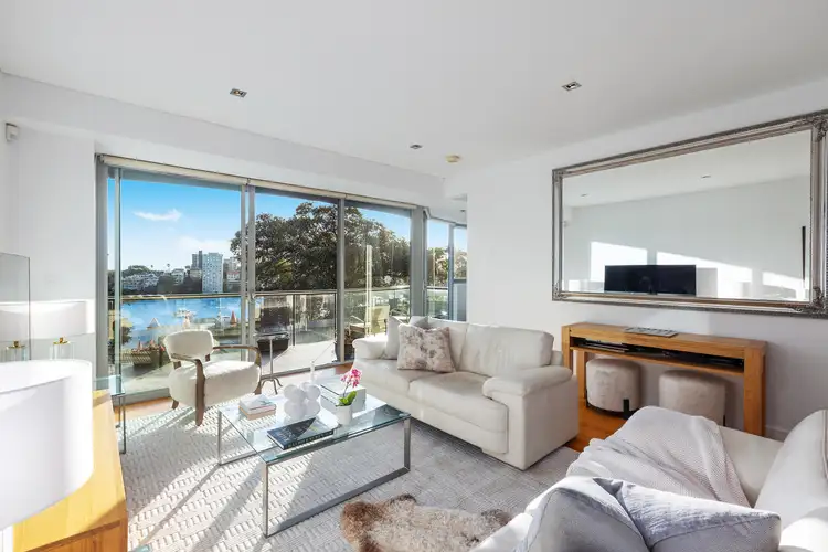 Main view of Homely apartment listing, 3/7 Northcliff Street, Milsons Point NSW 2061