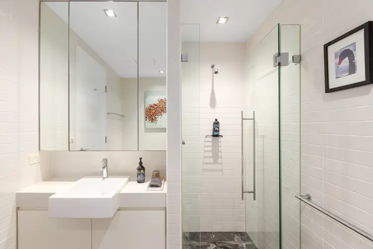 Sixth view of Homely apartment listing, 3/7 Northcliff Street, Milsons Point NSW 2061