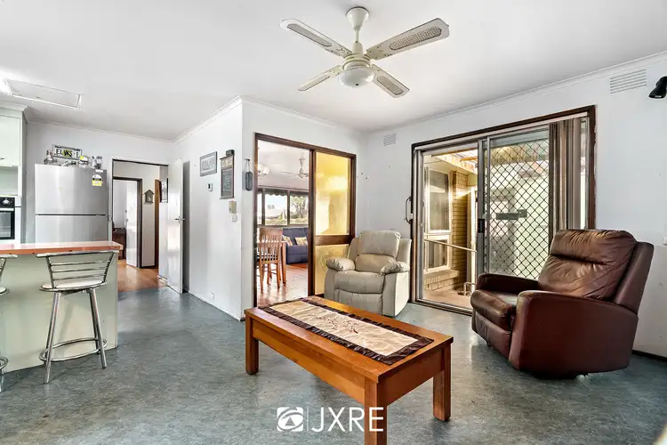 Second view of Homely house listing, 9 Silverdale Court, Springvale South VIC 3172