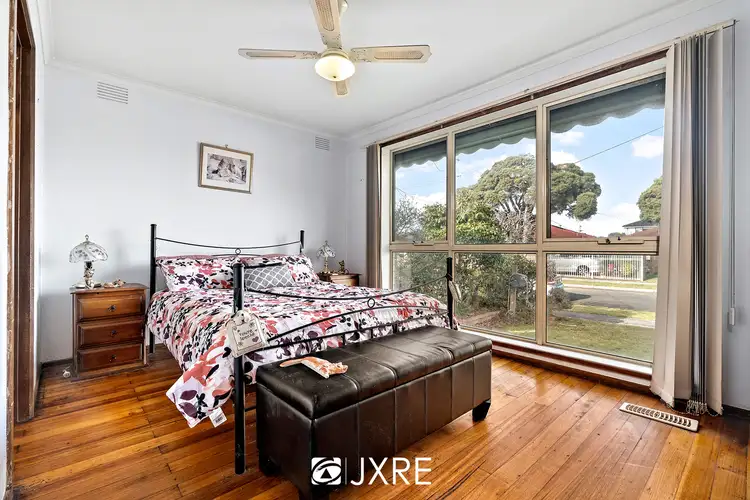 Fifth view of Homely house listing, 9 Silverdale Court, Springvale South VIC 3172