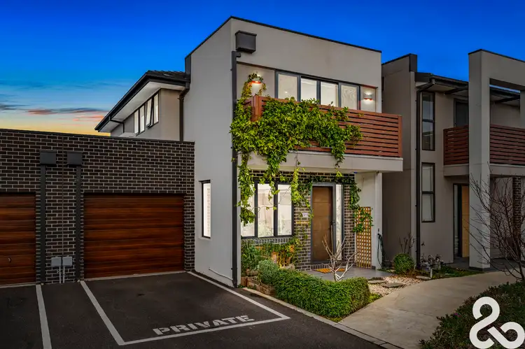 13/15 Linoak Avenue, Lalor VIC 3075
