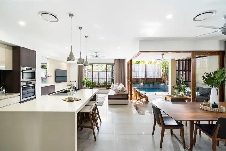 22 Freshwater Avenue, Palm Cove QLD 4879