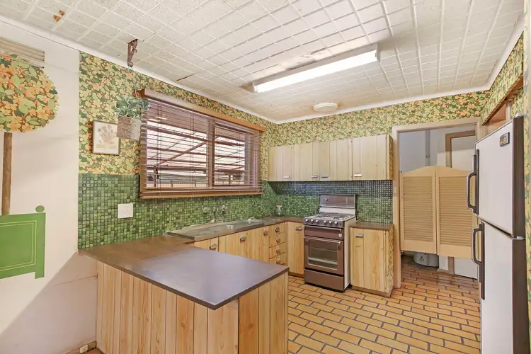 Fourth view of Homely house listing, 10 Blair Court, Thomastown VIC 3074