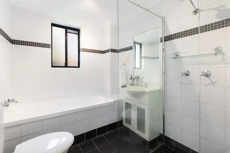 Sixth view of Homely unit listing, 3/2 Shaftesbury Street, Carlton NSW 2218