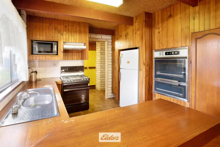 Third view of Homely house listing, 10 Elizabeth Avenue, Mildura VIC 3500