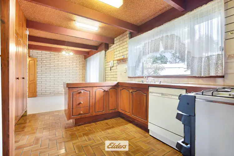 Fourth view of Homely house listing, 10 Elizabeth Avenue, Mildura VIC 3500