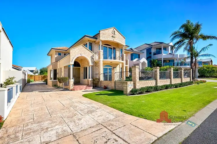 5 The Strand, Bunbury WA 6230