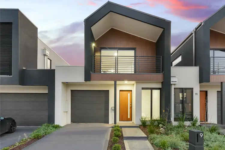 9 Cetona Street, Fraser Rise VIC 3336