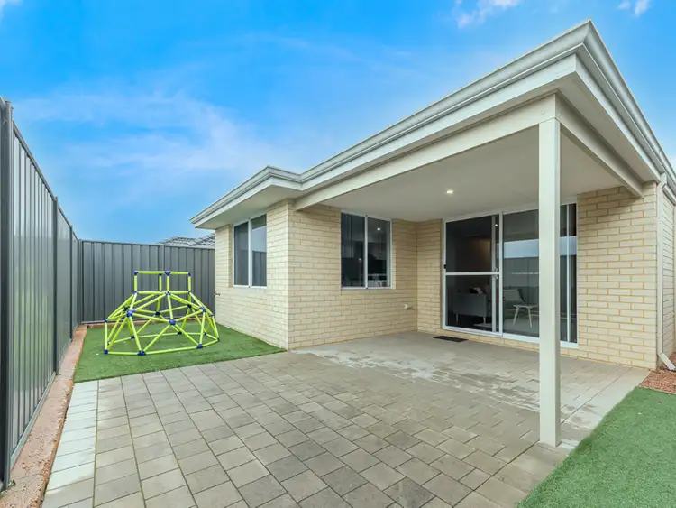 Fifth view of Homely house listing, 8 Boranup Rise, Piara Waters WA 6112