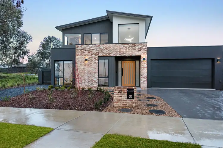 32 Fairbrother Street, Strathnairn ACT 2615