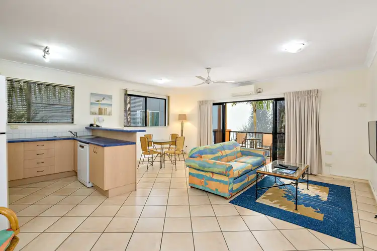 12/253-255 Lake Street, Cairns North QLD 4870