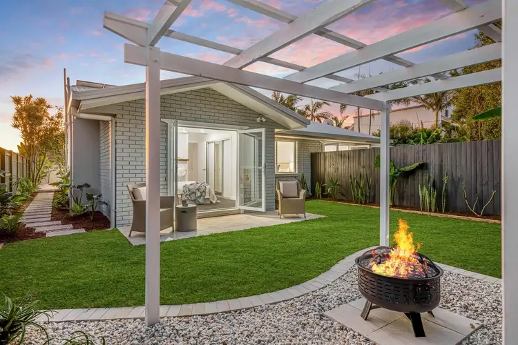 2/17 Joanne Street, Marcoola QLD 4564