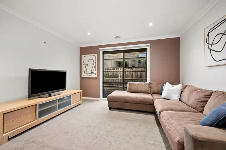 Fifth view of Homely house listing, 30 Ovens Circuit, Whittlesea VIC 3757
