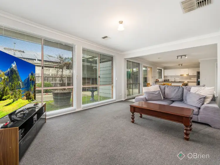 Fifth view of Homely house listing, 31 Woodvale Drive, Carrum Downs VIC 3201