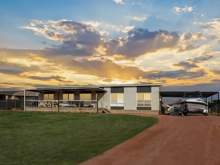 27 Laguna Avenue, Ceduna Waters SA 5690