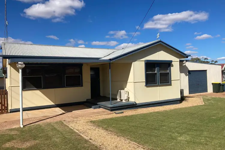 1 Sims Crescent, Cleve SA 5640
