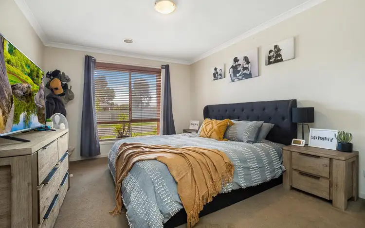 Fifth view of Homely house listing, 3 Pamela Avenue, Jackass Flat VIC 3556