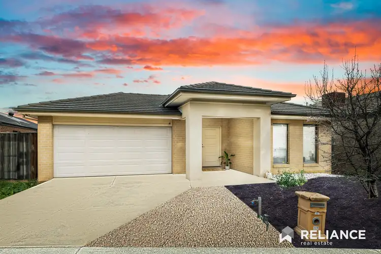 17 Hollywood Avenue, Point Cook VIC 3030