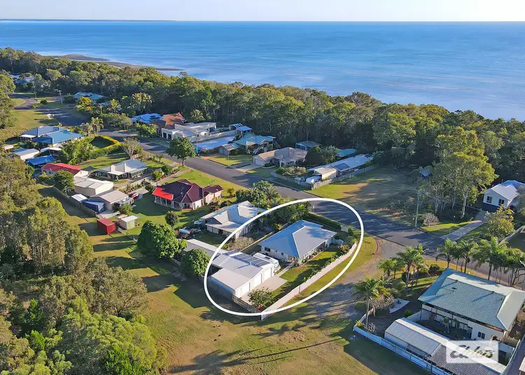 157 Kingfisher Parade, Toogoom QLD 4655