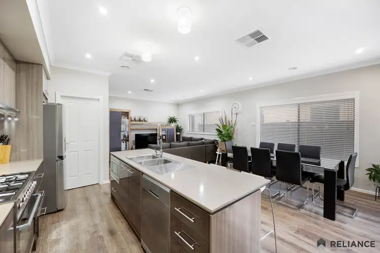 Fifth view of Homely house listing, 1 Capricornus Crescent, Tarneit VIC 3029
