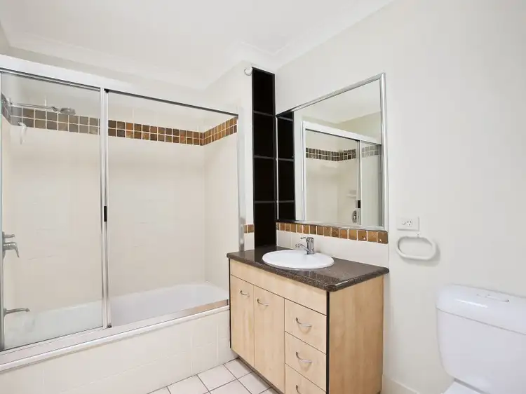 Fourth view of Homely semi-detached listing, 2/15 Main Avenue, Wilston QLD 4051