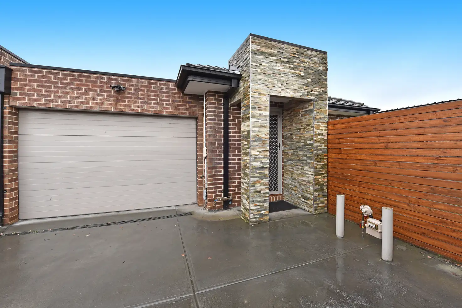 Main view of Homely unit listing, 4/10 Corvey Road, Reservoir VIC 3073