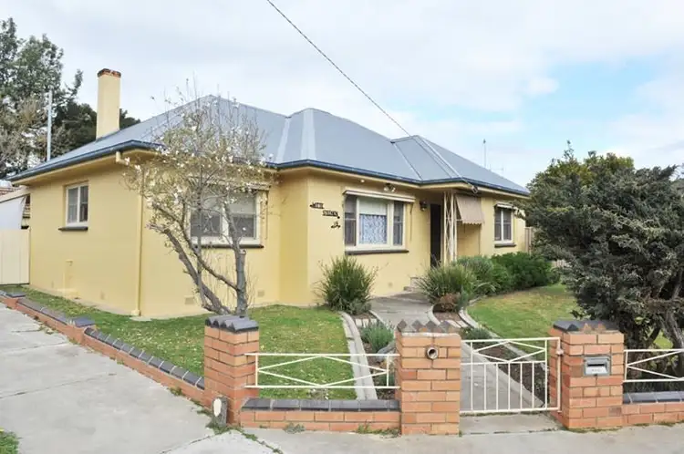 Main view of Homely house listing, 19 Danson Avenue, Kangaroo Flat VIC 3555
