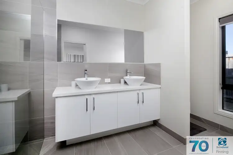 Sixth view of Homely house listing, 15 Lindwall Drive, Cranbourne West VIC 3977