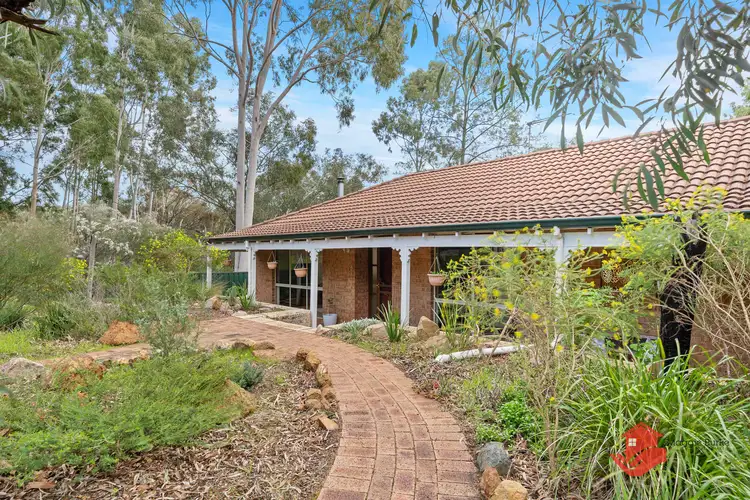 3 Lori Road, Kelmscott WA 6111