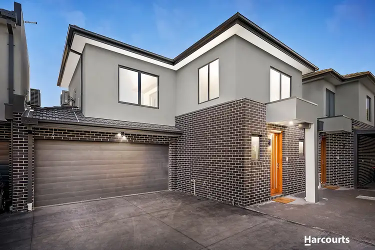 Main view of Homely townhouse listing, 2/178 Oriel Road, Heidelberg West VIC 3081