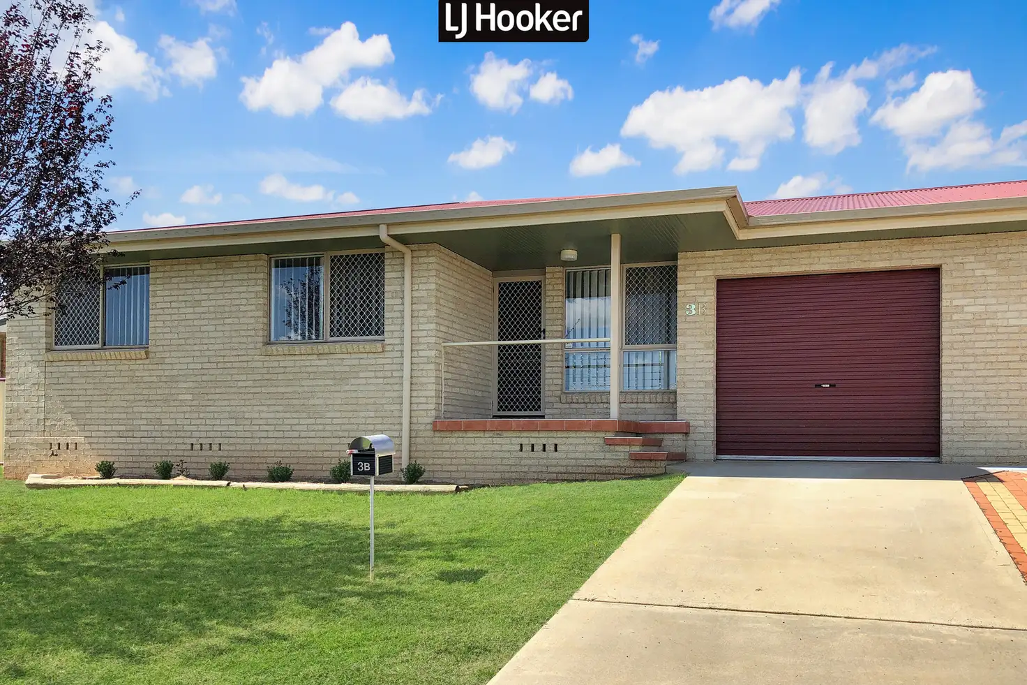 Main view of Homely semi-detached listing, 3B Kingfisher Drive, Inverell NSW 2360