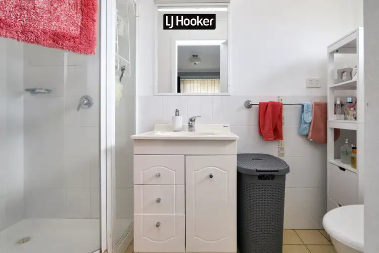 Fifth view of Homely semi-detached listing, 3B Kingfisher Drive, Inverell NSW 2360