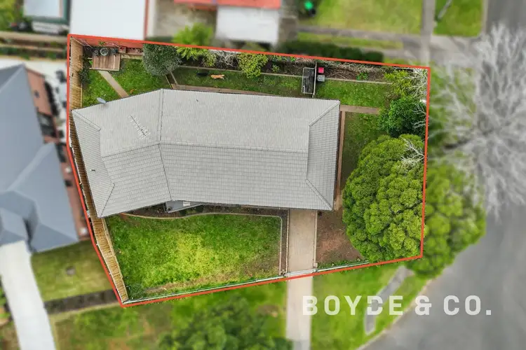 Second view of Homely house listing, 2 McDonald Street, Drouin VIC 3818