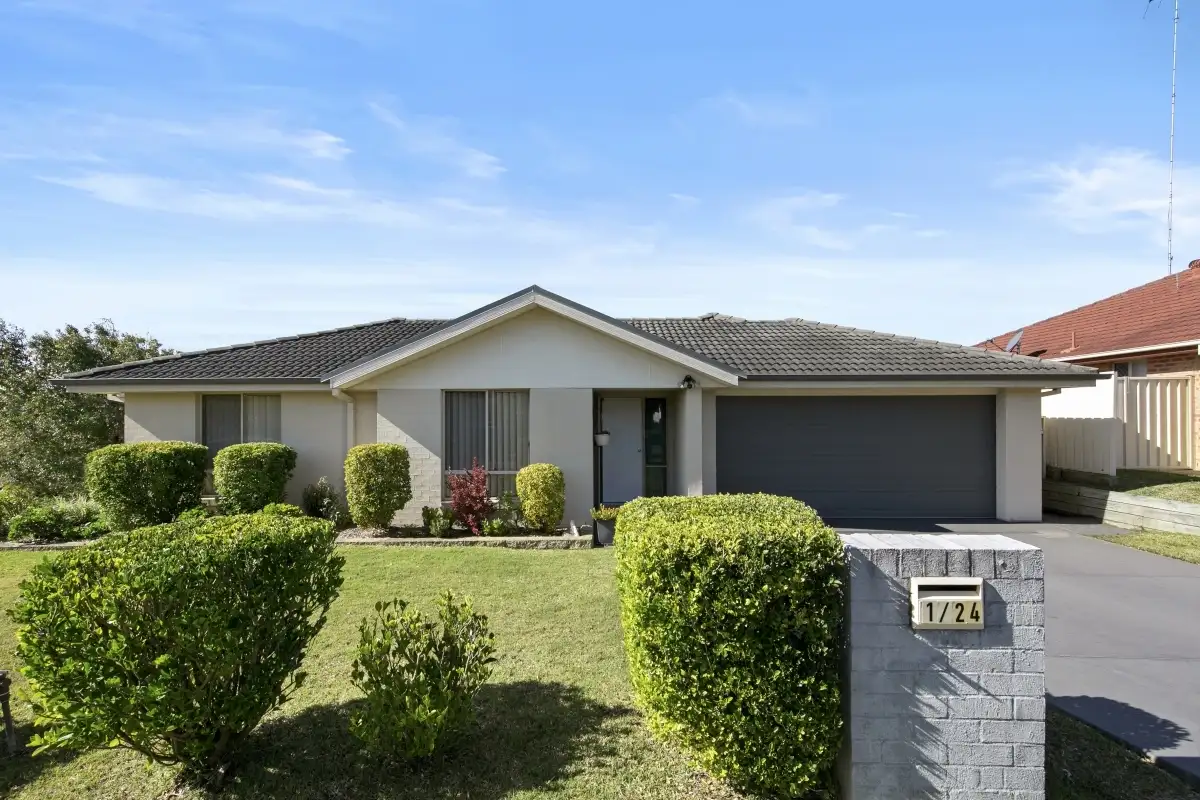 Main view of Homely house listing, 1/24 Carnarvon Circuit, East Maitland NSW 2323