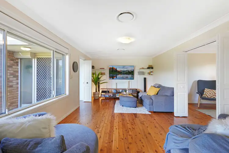 12 Sanders Crescent, Kings Langley NSW 2147