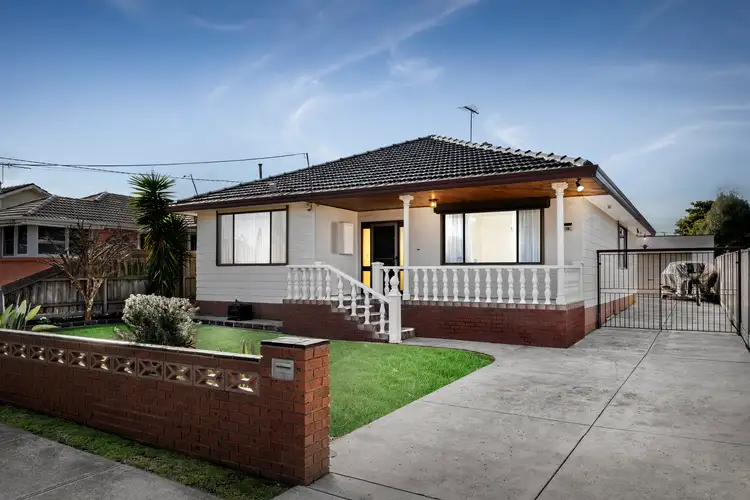 16 Glyndon Avenue, St Albans VIC 3021