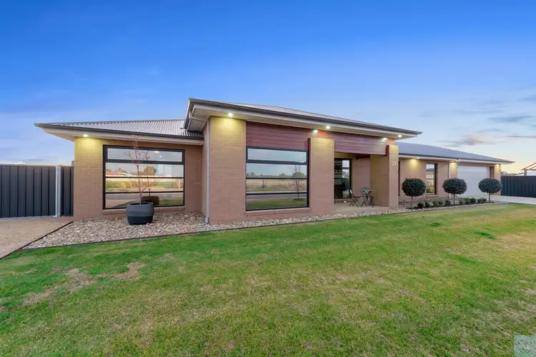 37 Hadley Street, Tocumwal NSW 2714